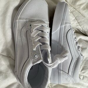 Vans White Old Skool Sneakers Classic Style